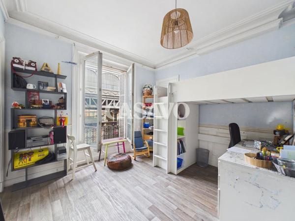 Vente Appartement 3 pièces de 57m² - 75010 Paris