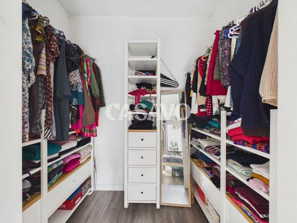 Vente Appartement 3 pièces de 57m² - 75010 Paris