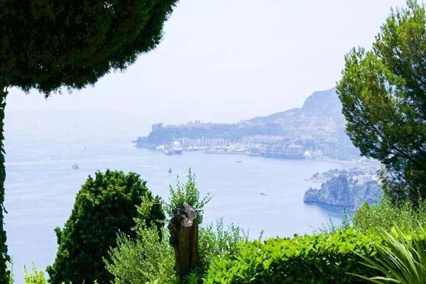 Vente Appartement 5 pièces 186 m2 à Roquebrune-Cap-Martin
