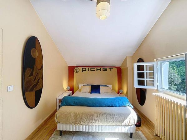 Maison 6 pièces 179 m²