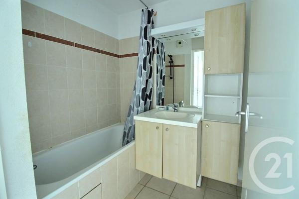Appartement T2 à vendre  2 pièces - 41,23 m 2   VENDOME  - 41