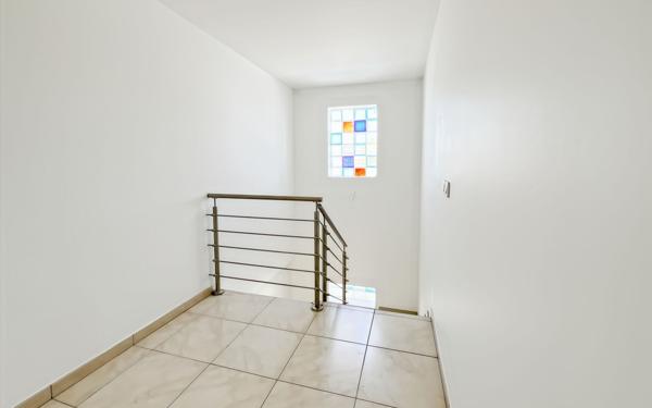 Maison à vendre    7 pièces • 190 m2 Portiragnes