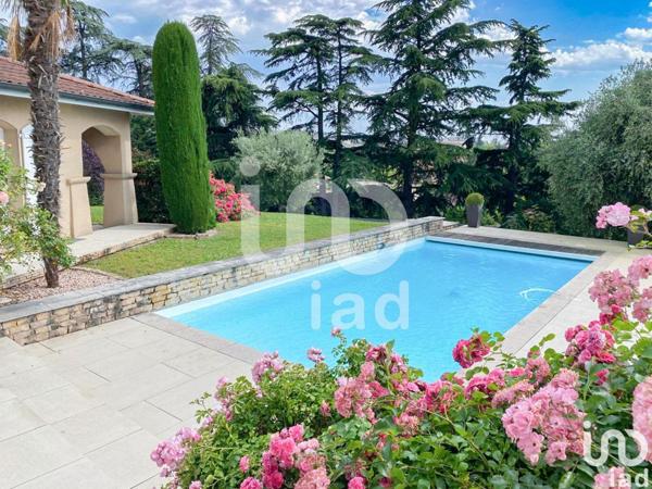 Maison à vendre 6 pièces 284 m² Saint-Priest