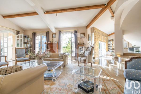 Maison à vendre 6 pièces 284 m² Saint-Priest