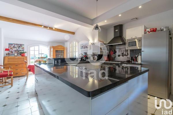 Maison à vendre 6 pièces 284 m² Saint-Priest