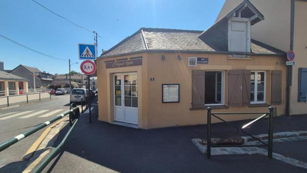 LIMOURS - CRÊPERIE / PETITE RESTAURATION - FONDS DE COMMERCE 50 m²