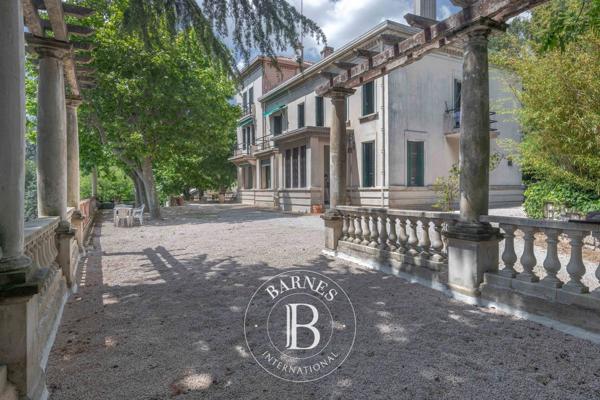 Marseille 12ème, Maison 6 Chambres -  450 m² à vendre