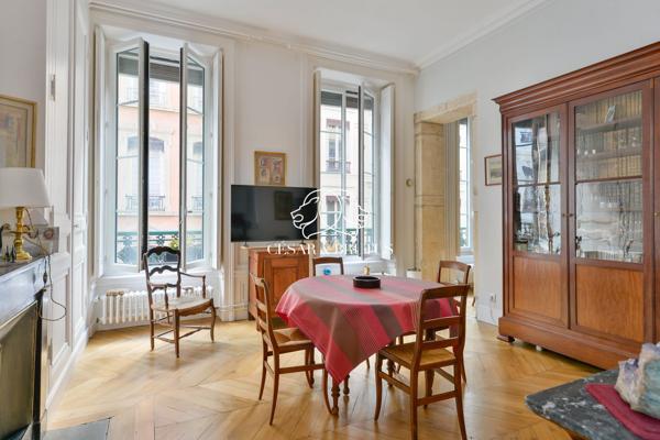 Ainay – appartement de 172 m² – 4 chambres