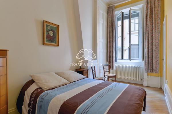 Ainay – appartement de 172 m² – 4 chambres
