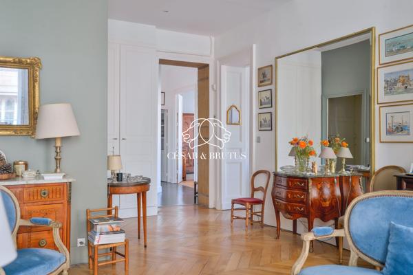 Ainay – appartement de 172 m² – 4 chambres