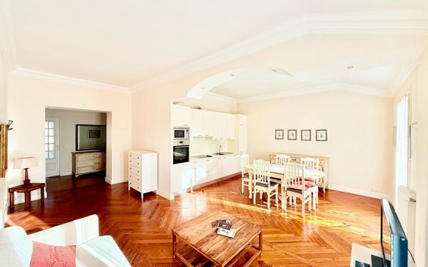 Appartement à vendre    3 pièces • 87,94 m2 Nice