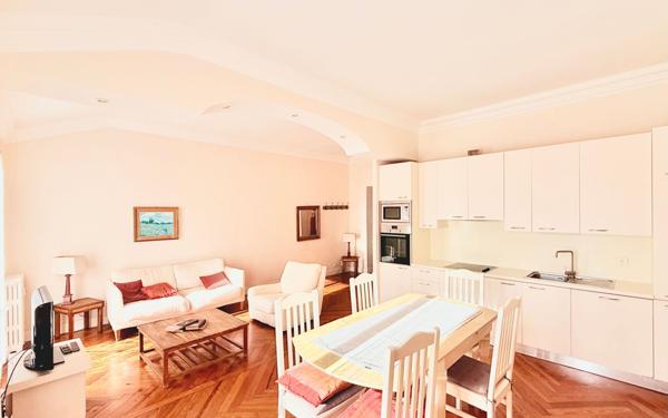 Appartement à vendre    3 pièces • 87,94 m2 Nice