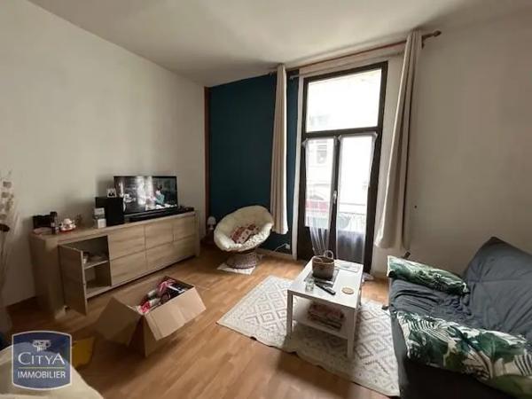 Appartement à louer 3 pièces 74.6m² Saumur (49400)