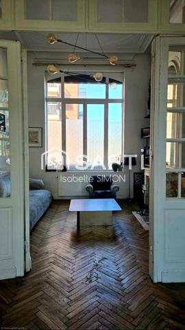 Charme, élégance et confort réunis dans un secteur recherché.