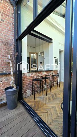 Charme, élégance et confort réunis dans un secteur recherché.