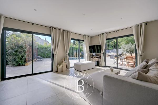 Aix-en-Provence, Maison 4 Chambres -  190 m² à vendre