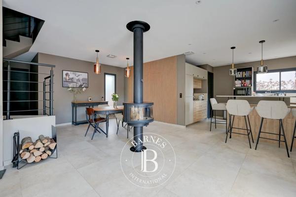 Aix-en-Provence, Maison 4 Chambres -  190 m² à vendre