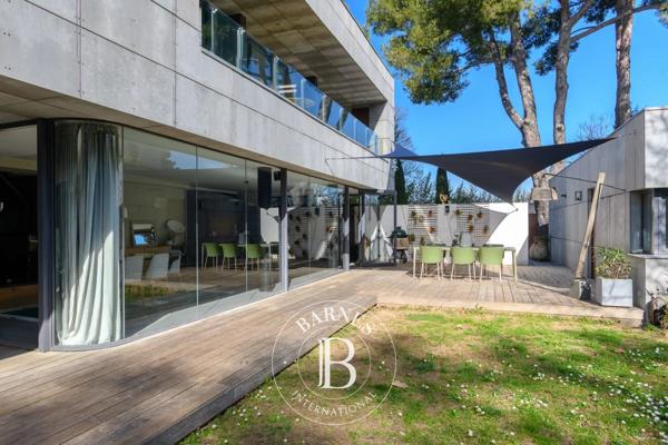 Marseille 12ème, Maison 4 Chambres -  233 m² à vendre