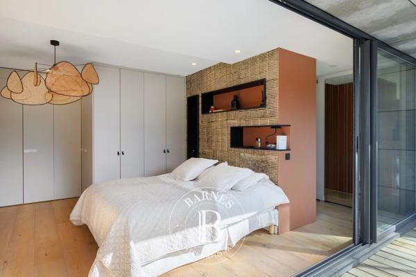 Marseille 12ème, Maison 4 Chambres -  233 m² à vendre