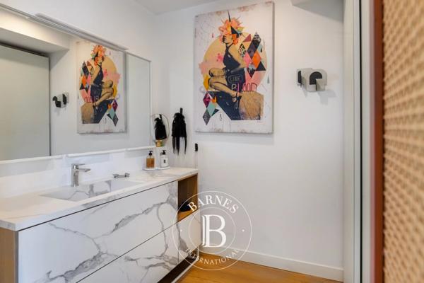 Marseille 12ème, Maison 4 Chambres -  233 m² à vendre