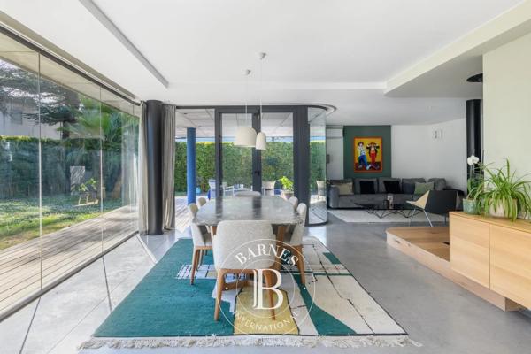 Marseille 12ème, Maison 4 Chambres -  233 m² à vendre