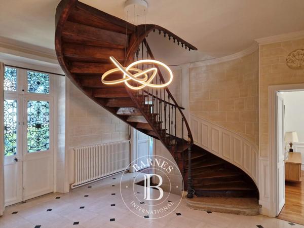 Enghien-les-Bains, Maison 5 Chambres -  343 m² à vendre