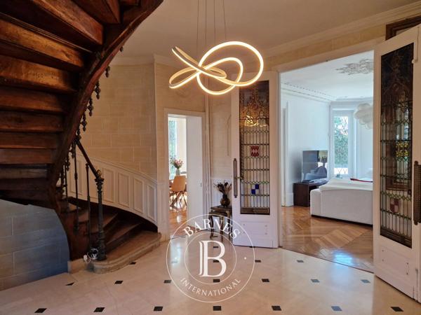 Enghien-les-Bains, Maison 5 Chambres -  343 m² à vendre