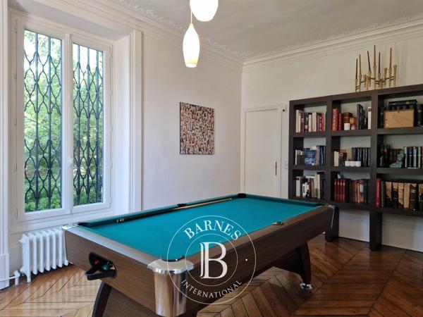Enghien-les-Bains, Maison 5 Chambres -  343 m² à vendre