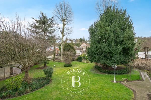 Saint-Maur-des-Fossés, Maison 4 Chambres -  304 m² à vendre