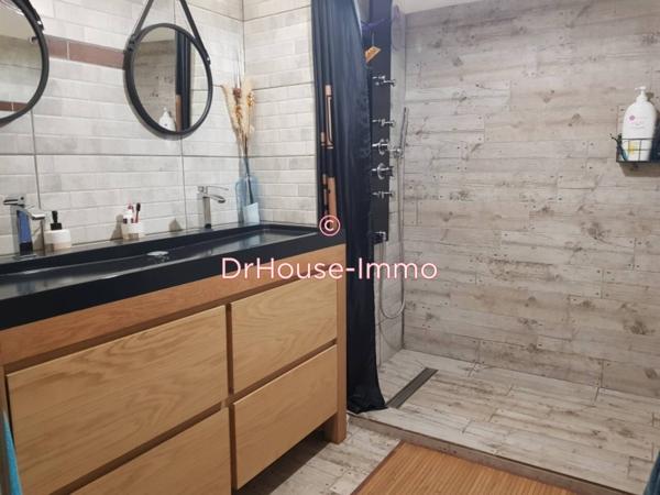 Appartement à vendre 4 pièces de 104 m²