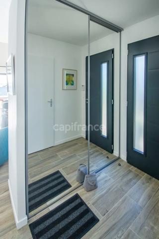 ROYAN – MAISON CONTEMPORAINE AVEC PISCINE ET VUE DÉGAGÉE