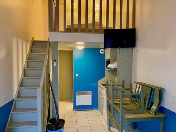 Appartement à vendre    1 pièce • 21 m2 Merville