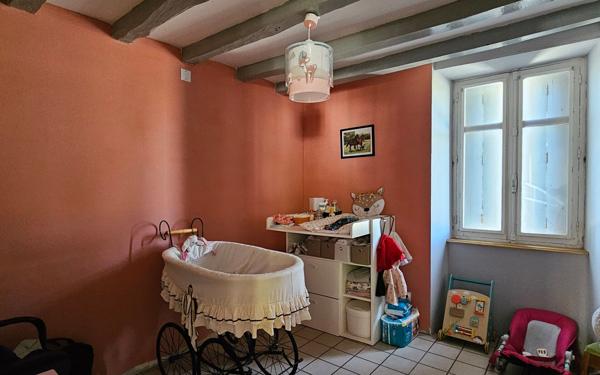 Maison à vendre    3 pièces •  La Roche-Rigault