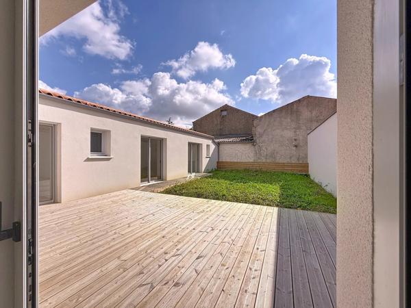 Entre nature et ville, votre maison récente aux portes de La Rochelle