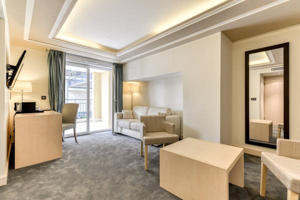 INVESTISSEMENT LOCATIF  Juvignac  Résidence Tourisme Relais Spa La Valadière****  6,24 % de rentabilité