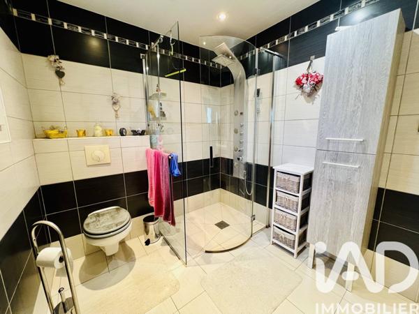 Maison à vendre 4 pièces 86 m² Névian