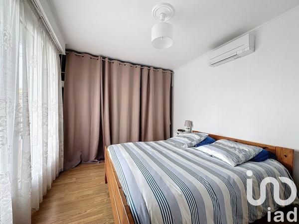 Maison traditionnelle 6 pièces de 135 m² à Boissy-Saint-Léger (94470)