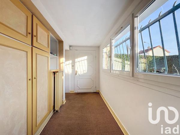 Maison traditionnelle 6 pièces de 135 m² à Boissy-Saint-Léger (94470)