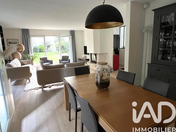 Maison à vendre 5 pièces 204 m² Saint-Cloud