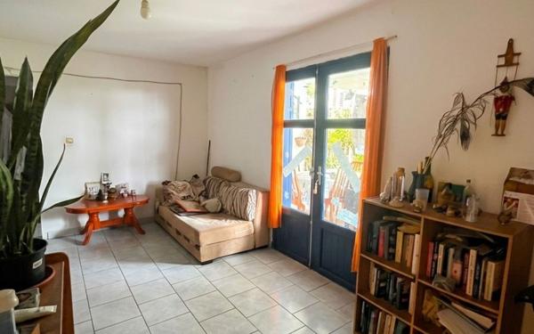 Maison à vendre    7 pièces •  Saint-Paul