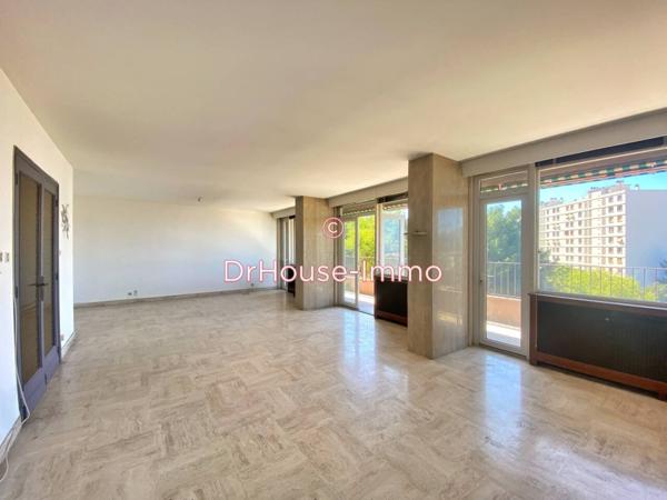 Appartement à vendre 5 pièces de 111 m²