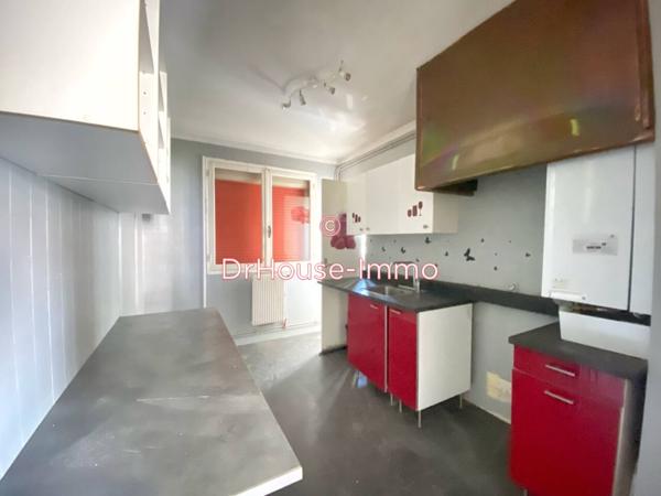 Appartement à vendre 5 pièces de 111 m²