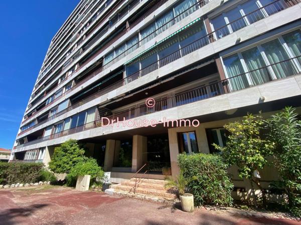 Appartement à vendre 5 pièces de 111 m²