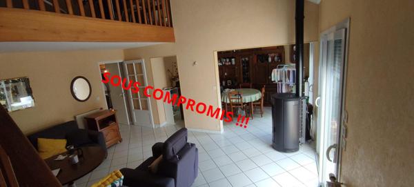 À vendre - Maison, 5 pièces située à Tours (37100)