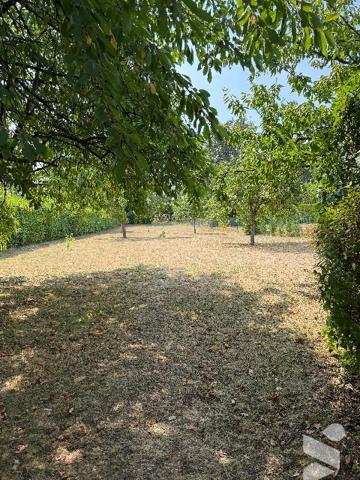 A VENDRE MAISON AVEC VERANDA, CARPORT ET GRAND JARDIN CLOTURE
A FAYET