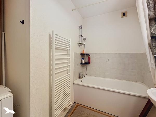 Appartement à vendre 117 568 € Bordeaux 1 pièce 32 m² DPE D