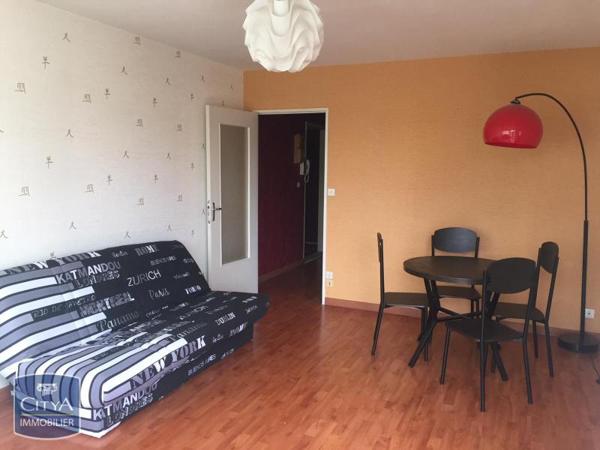 Appartement à louer 2 pièces 48.69m²