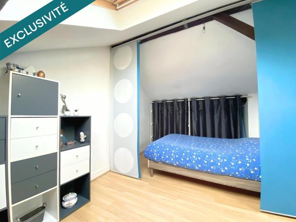 Charmant dernier étage, lumineux et au calme