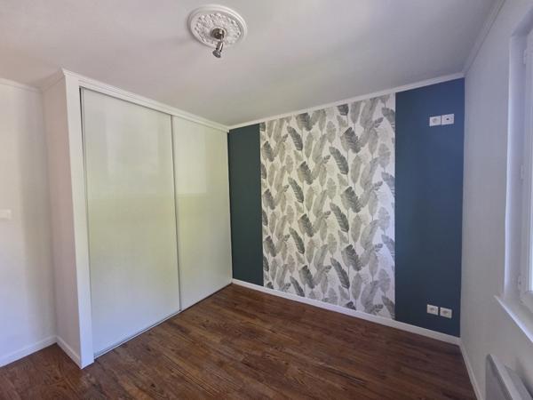Maison à louer 800 € CC St-Gein 5 p 94 m² DPE