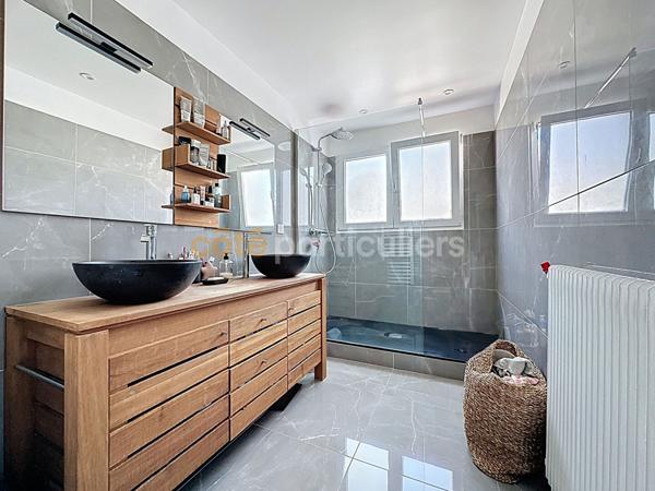 Vente Appartement90,28 m² - 5 Pièces - SAINT MAUR DES FOSSES (94100)